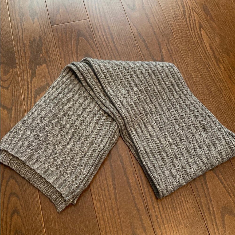 Bloomingdale’s Cashmere and Silk Scarf